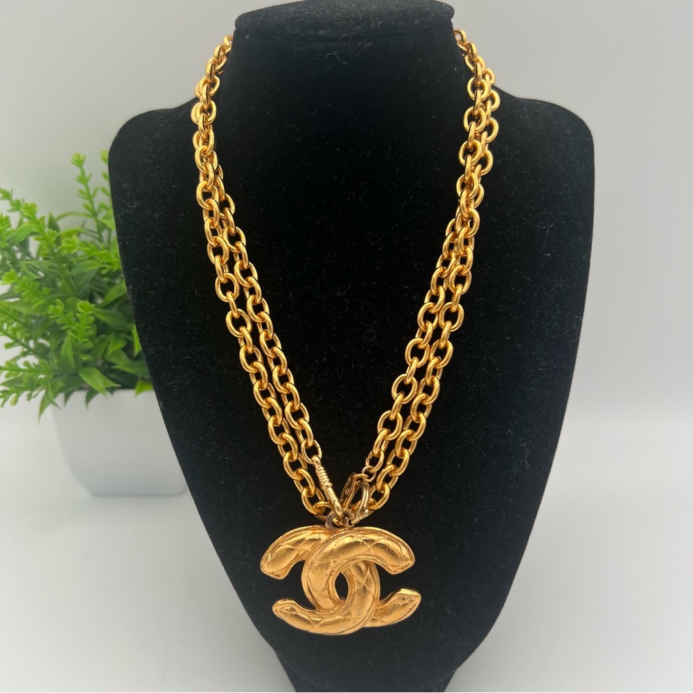 CHANEL Gold Statement Necklace/Belt with Iconic Quilted big CC